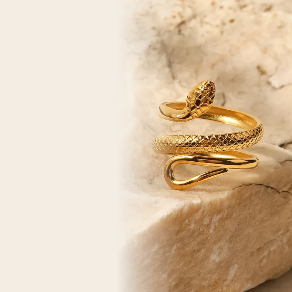 Statement Rings<br/>
Collection